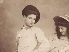 בלונדינית זהובה סקס חינם לסביות ונאה ליילה בל דפוקה ביער