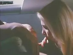 דולי דיורה חשפן מזיין מתבאסת בתנוחת הכלבלב המקסימה שלה