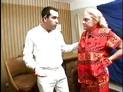 אקשן מין אנאלי בקאוגירל סקס למבוגרים חינם עם ברונטית נלהבת בלה רולנד